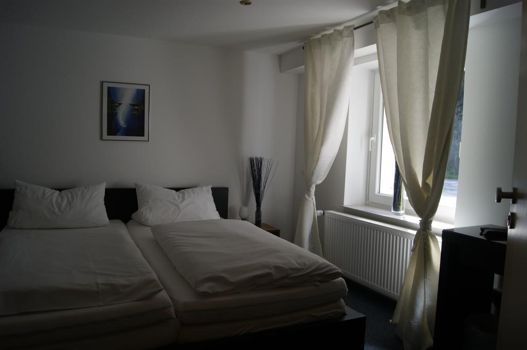 Hotel Rutherbach Есен Екстериор снимка
