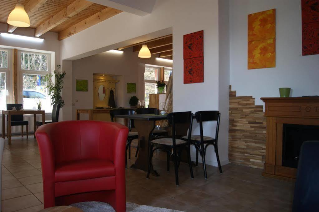 Hotel Rutherbach Есен Екстериор снимка