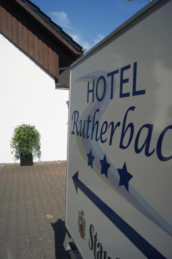 Hotel Rutherbach Есен Екстериор снимка